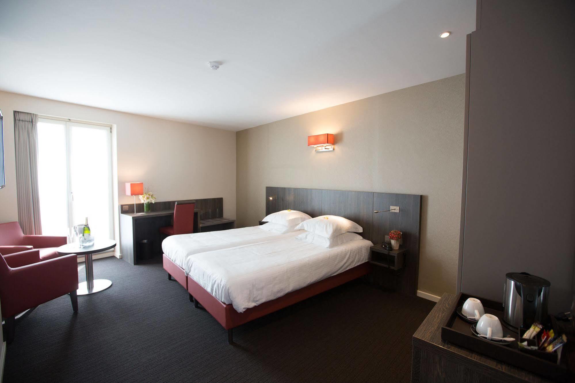 Albion Hotel Ипр Экстерьер фото